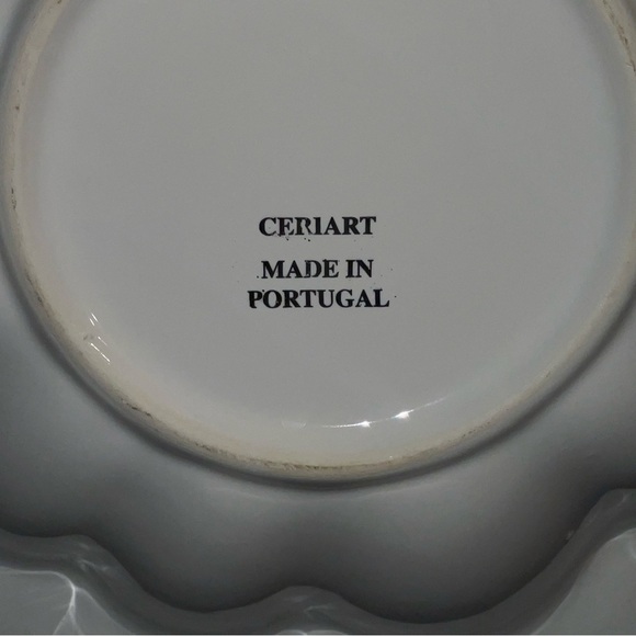 Ceriart Portugal Classic Style Round Serving Bowl 10.25" Scalloped Inside EUC - Picture 10 of 10